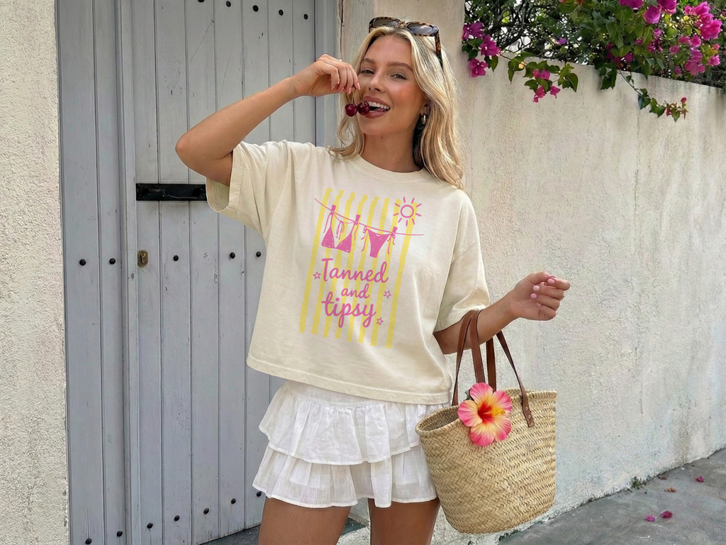 Boxy Mid-Length Tee – Summer Vibes Graphic Print Cotton T-shirt