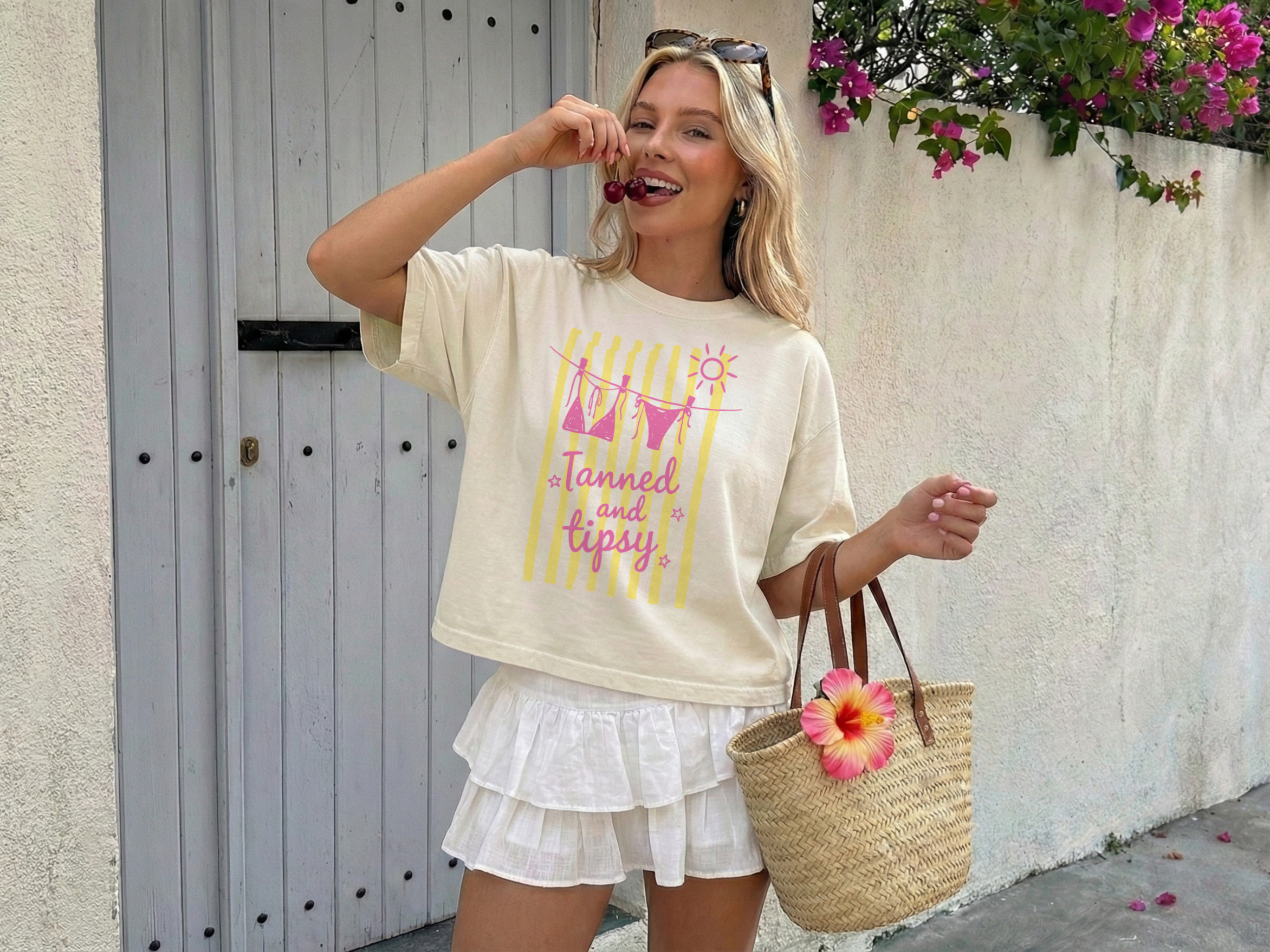 Boxy Mid-Length Tee – Summer Vibes Graphic Print Cotton T-shirt